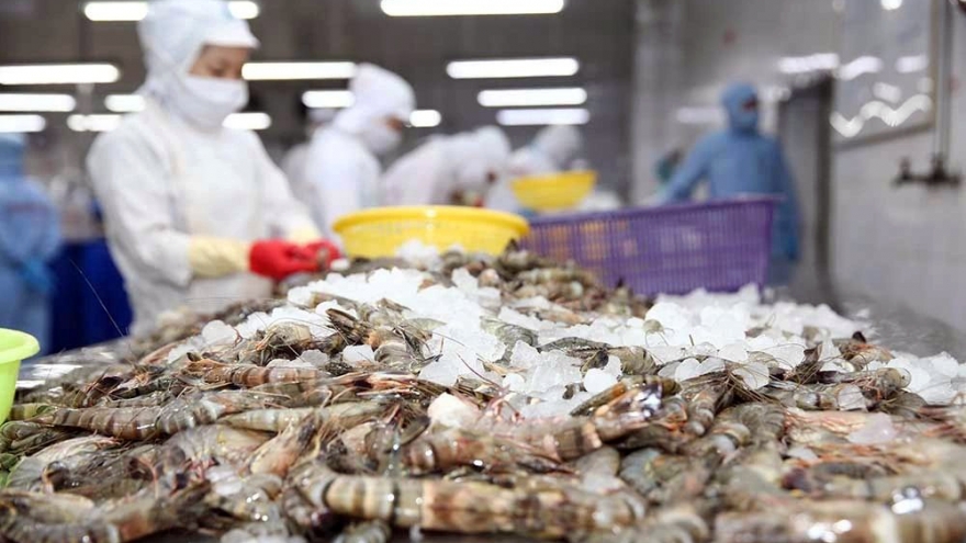 US lowers final anti-dumping duties on Vietnamese shrimp following review